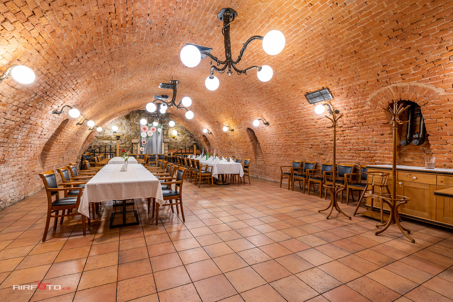 Hotel a restaurace Koníček — foto 2